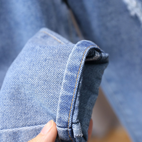 Vaikiški džinsai kasdieniniam naudojimui su tamprėmis ir kišenėmis