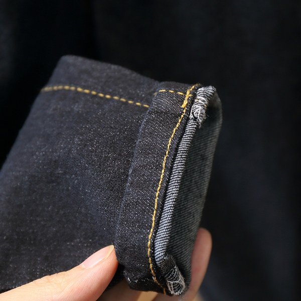 Elegantne traperice za dječake s printom i džepom