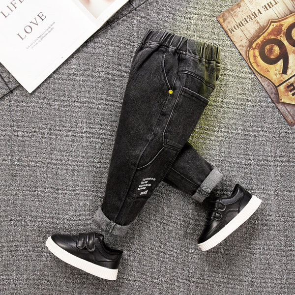 Dječje elastične traperice s džepom