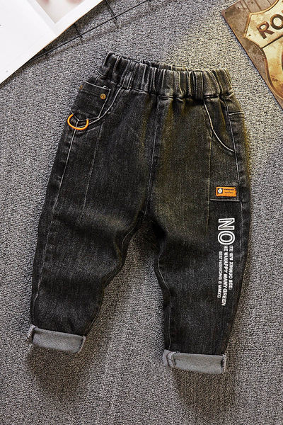 Vaikiški elastiniai džinsai berniukui su kišene ir raštu