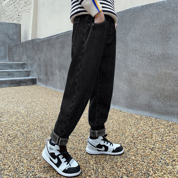 Vaikiški džinsai su pamušalu ir kišenėmis