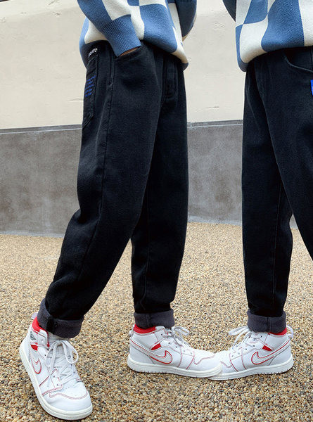 Blugi copii model curat cu scris pe buzunar