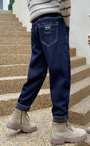 Blugi pentru copii cu buzunar si nasture