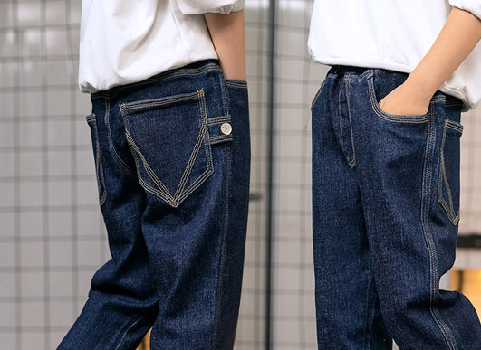 Vaikiški elastiniai džinsai su kišenėmis