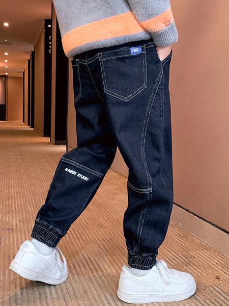 Vaikiški laisvalaikio džinsai berniukams su pamušalu