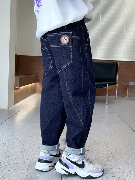 Vaikiški džinsai su kišene ir sagute