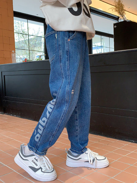 Vaikiški džinsai berniukui su užrašu