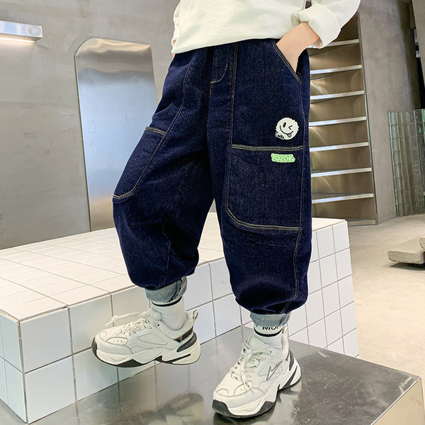 Dječje traperice s džepom i printom