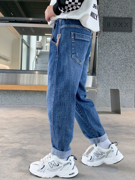 Ležerni dječji traperice clean model s džepom