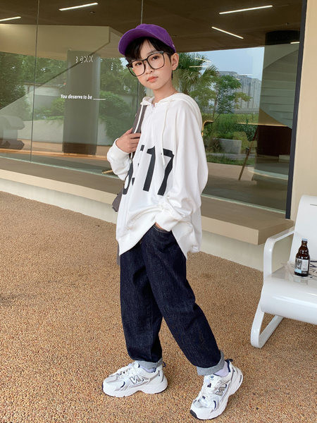 Ležerne traperice s džepom za dječake