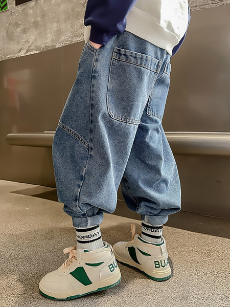 Blugi de bărbați pentru copii cu buzunar de culoare deschisă