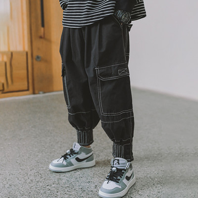 Pantaloni sport model lat cu buzunar