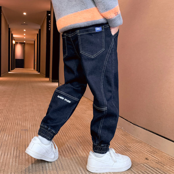 Vaikiški džinsai su pamušalu ir raštu