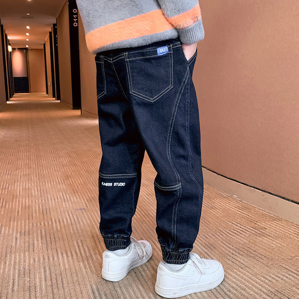 Vaikiški džinsai su pamušalu ir raštu