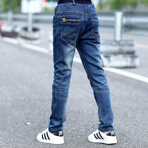 Tavaszi-őszi farmer fiúknak zsebbe illő modellel