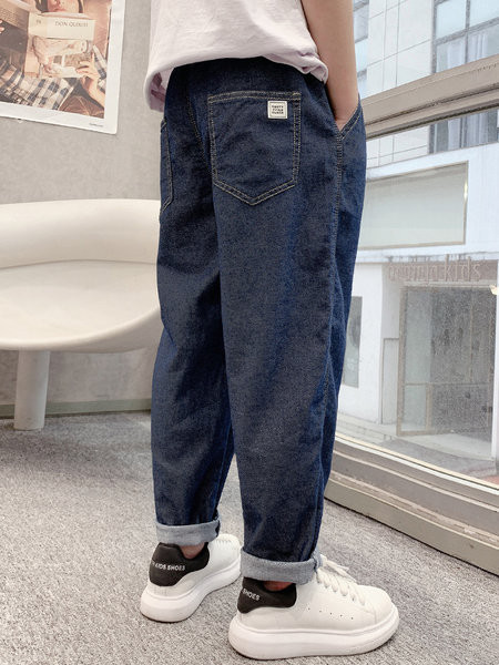 Naujo modelio sportiniai džinsai berniukams