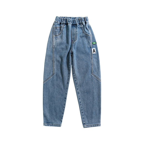 Őszi alkalmi farmernadrág fiúknak zsebbel és mintával