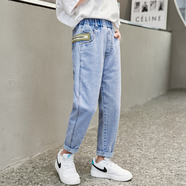 Gyermekfarmer rugalmas övvel és zsebbel