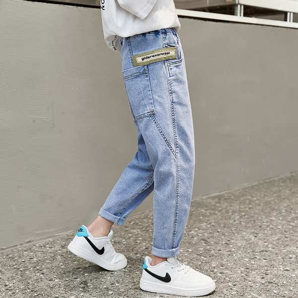 Gyermekfarmer rugalmas övvel és zsebbel