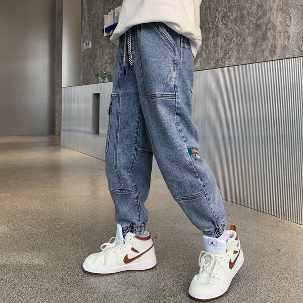 Vaikiški džinsai berniukams su raišteliais ir kišene