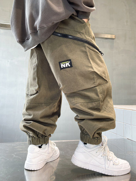 Gyermek farmer széles modell cipzárral