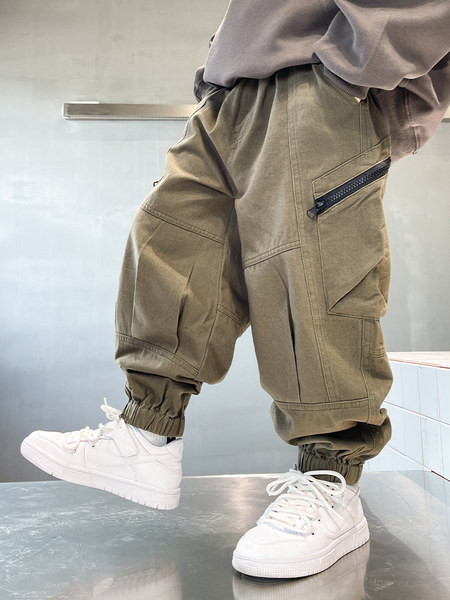 Gyermek farmer széles modell cipzárral