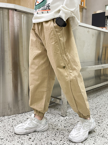 Plačios kelnės su kišene berniukams