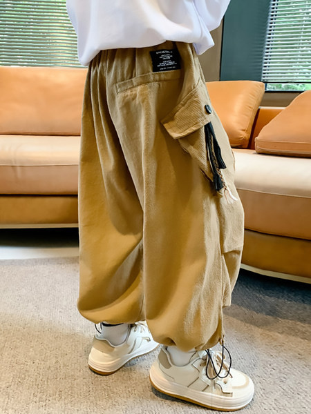 Gyermek őszi nadrág fiúknak, széles modell