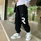 Gyermek őszi nadrág gumírozott szárral és felirattal