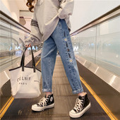 Divat farmer lányoknak hímzéssel és zsebbel