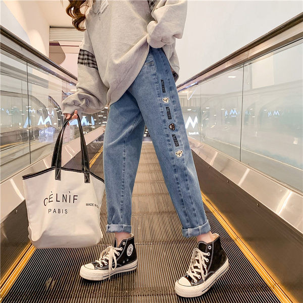 Divat farmer lányoknak hímzéssel és zsebbel