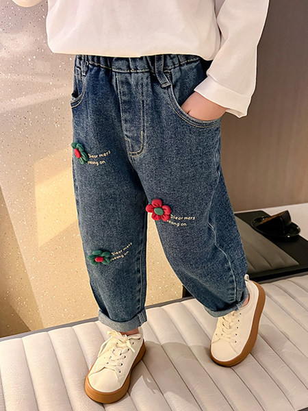 Moderne dječje traperice s 3D cvjetnim elementom za djevojčice