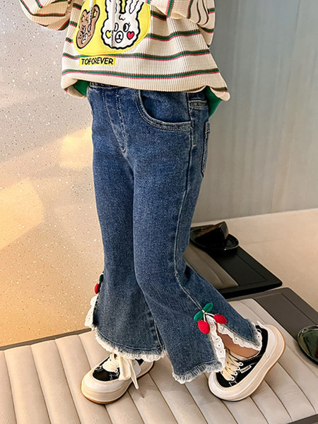 Blugi pentru copii cu motive florale 3D si dantela