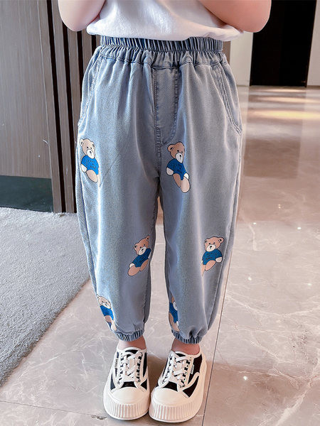 Széles szárú, mintás farmernadrág lányoknak