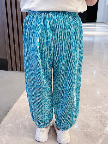 Naujas dviejų spalvų vaikiškų kelnių modelis