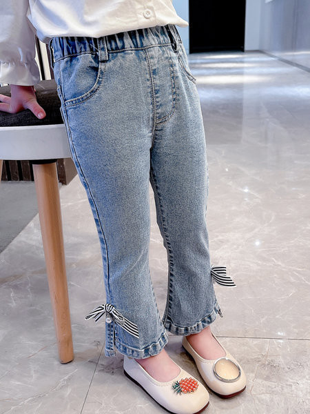 Charleston lány farmernadrág hasítékkal és szalaggal