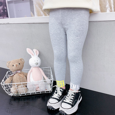 Paprasti vaikiški antblauzdžiai mergaitėms