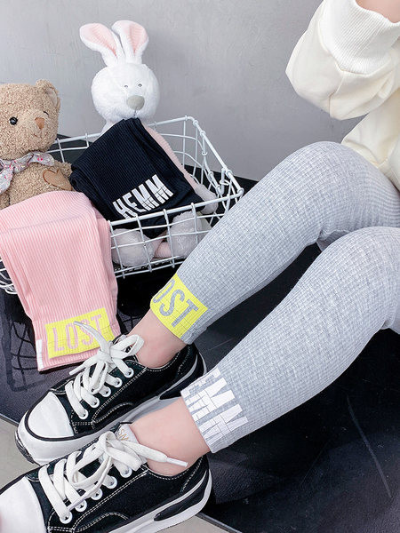 Paprasti vaikiški antblauzdžiai mergaitėms