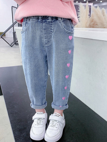 Нов модел дънки за момичета с бродерия сърце