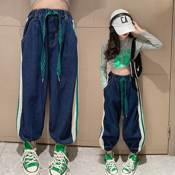 Blugi copii cu sireturi si buzunar pentru fete