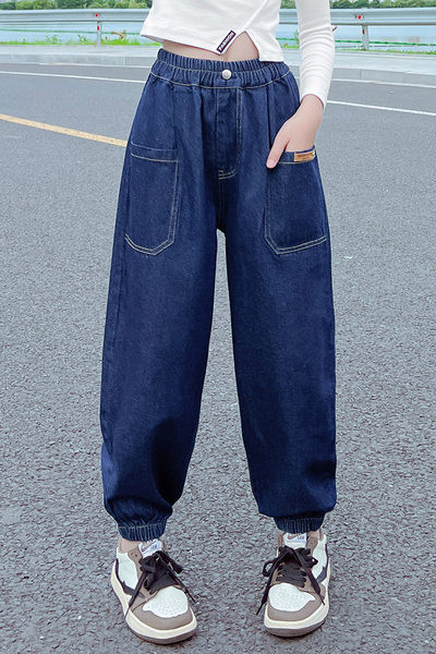 Széles modellű gyerekfarmer, zsebbel lányoknak