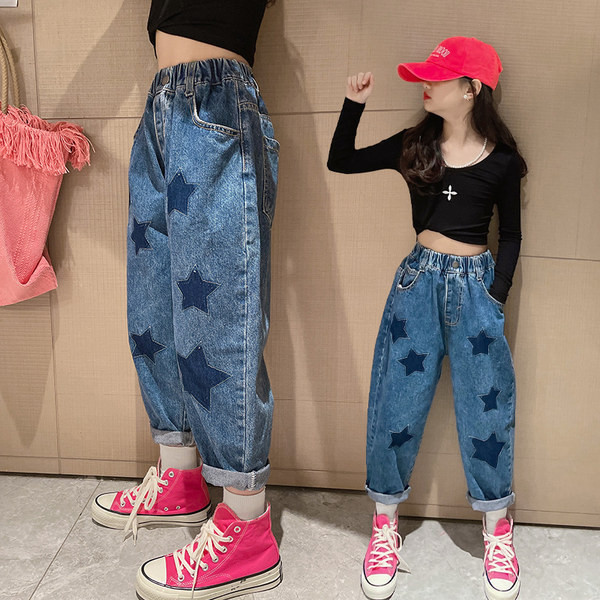 Dječje traperice s visokim strukom i printom