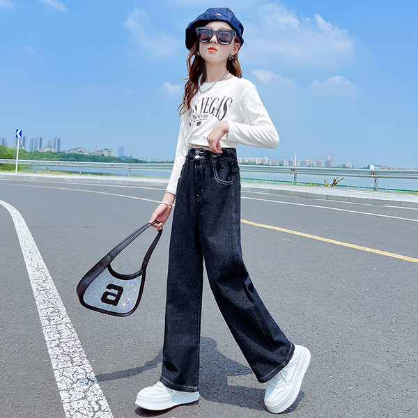 Magas derekú és zsebes gyerekfarmer