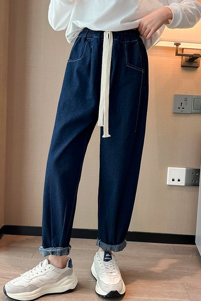 Mergaičių džinsai plačiomis kojomis su raišteliais ir kišene