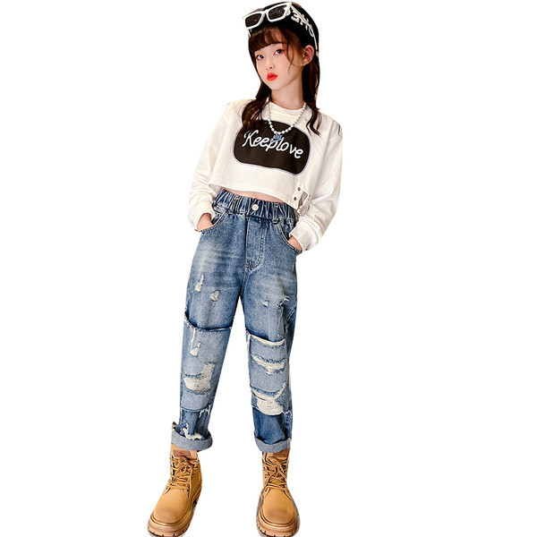 Divat farmer lányoknak szakadt mintával és zsebbel