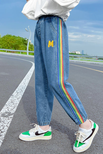 Dječje traperice za djevojčice s rubovima i gumicom