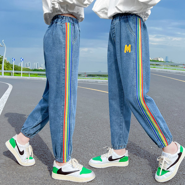 Dječje traperice za djevojčice s rubovima i gumicom