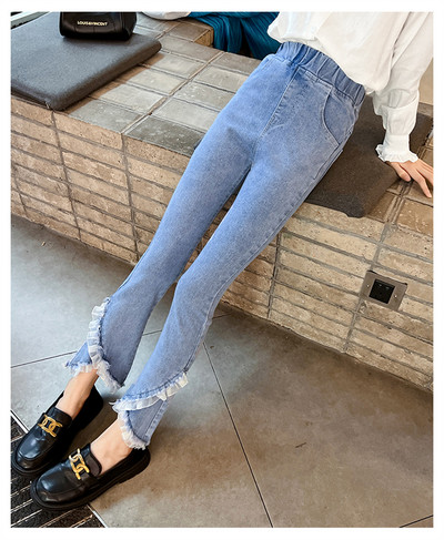 Gyerekfarmer lányoknak keresztben keresztezett csipkével és gumival