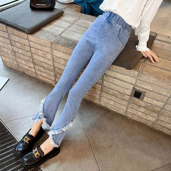 Gyerekfarmer lányoknak keresztben keresztezett csipkével és gumival