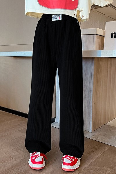 Trijų spalvų vaikiškos kelnės su kišene